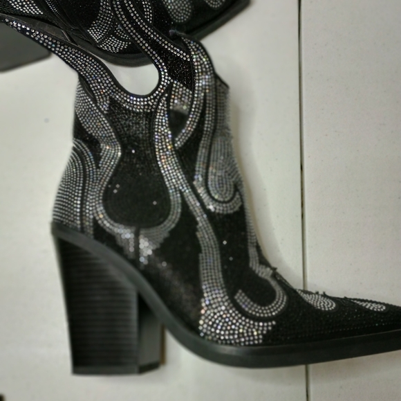Cowboy Women's Booties Bling Rhinestones Size 37-6.5 - Picture 3 of 7